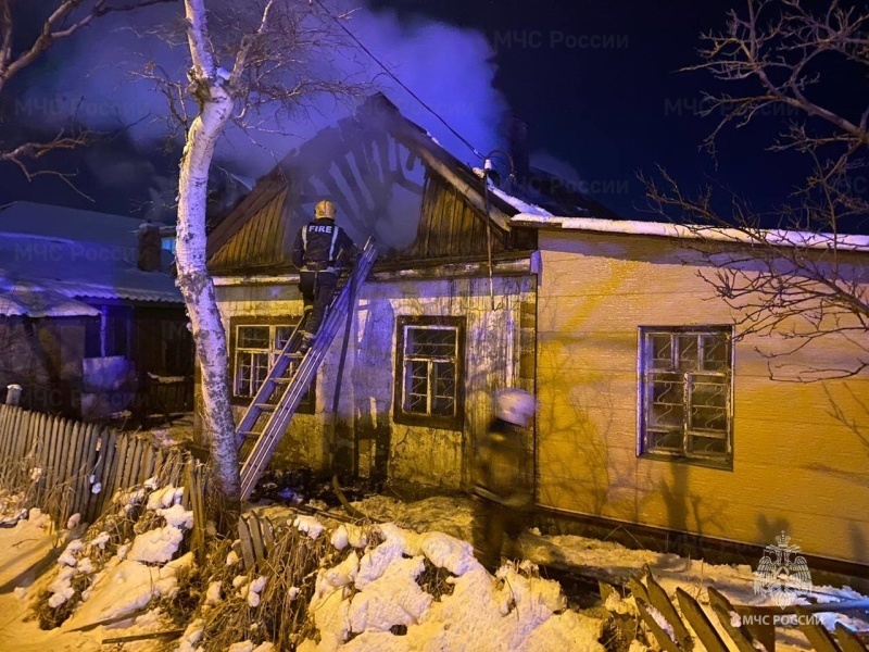 Пожарные ликвидировали возгорание в СНТ «Энтузиаст»